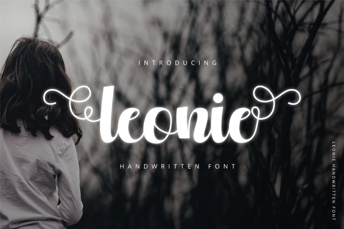 Leonie Script Font Deeezy