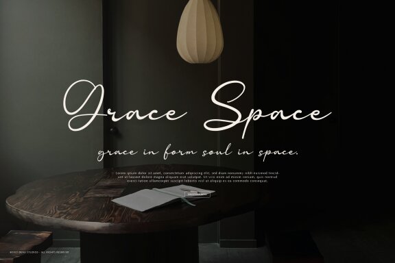 Hughorainy | Signature Font
