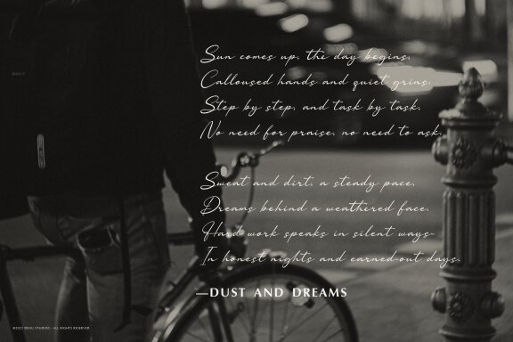 Hughorainy | Signature Font