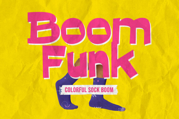 Rooly - A Playful Display Font