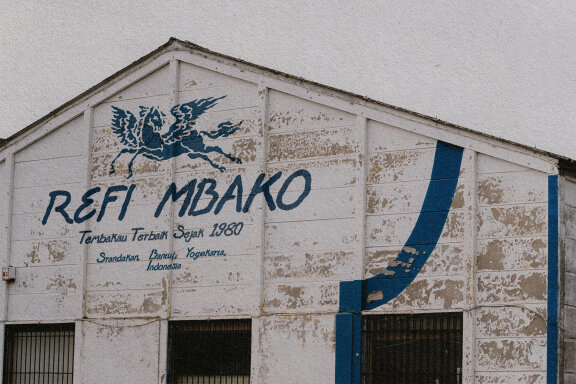 Noeha Font Handwritten + Illustrations