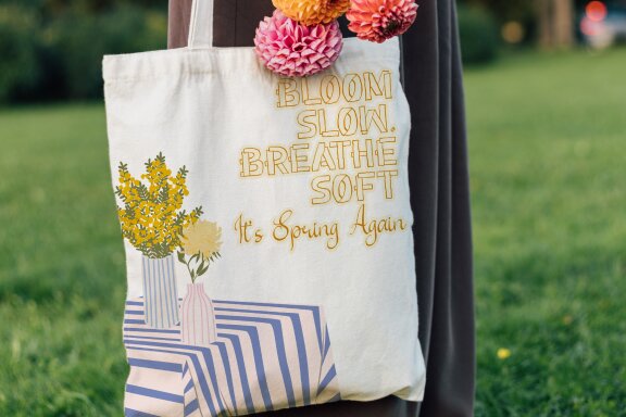 Petal Types | Fun Hand Drawn Font