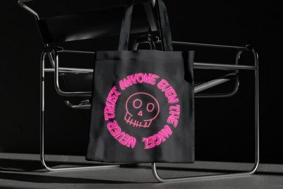 Bling Nioh | Graffiti Typeface