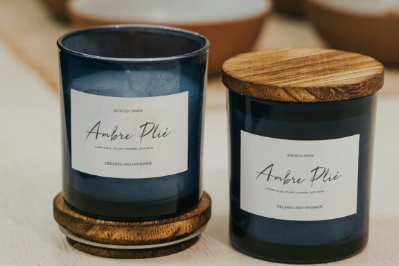 Lowreika Augusta | Classic Signature Font