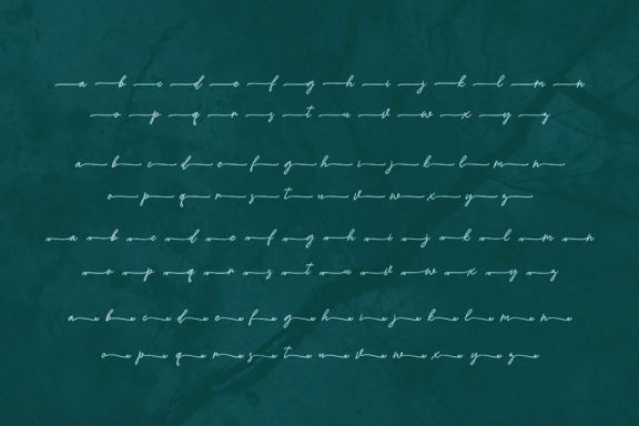 Girlyna Script Font