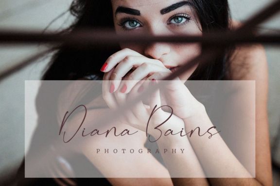 Ruttari // Chic Handwritten Font