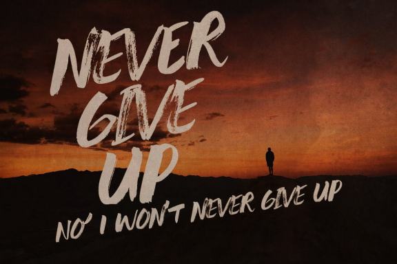 Broken Bold Brush Font