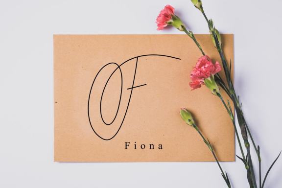 Thin Monogram - Free Font