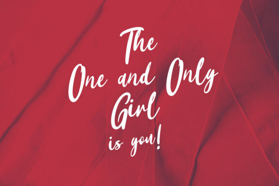 Girlfinest Script Font