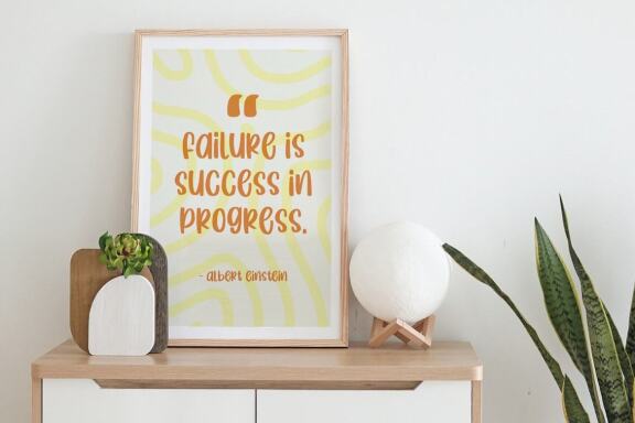 Hello Rainy – Quirky Handdrawn Font