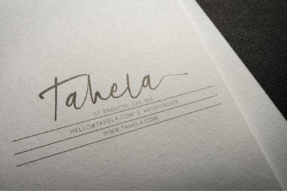Beholde Signature Font