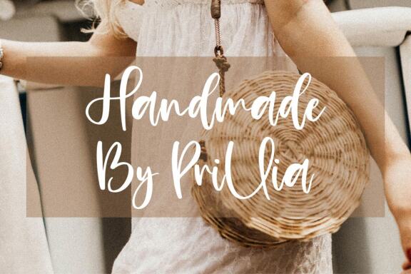 Samantha - Handwritten Script Font