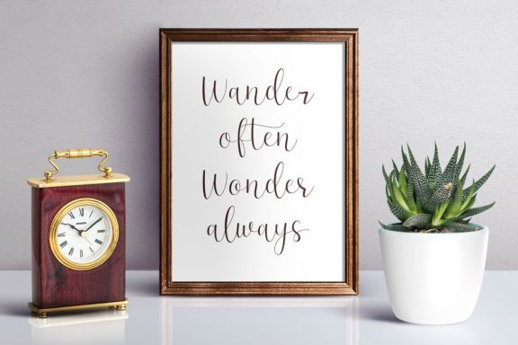 Effort - Calligraphy Font
