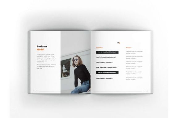 Pitch Deck Square Brochure
