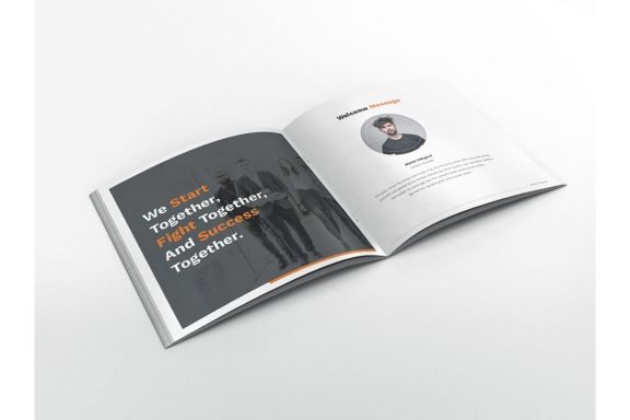 Pitch Deck Square Brochure
