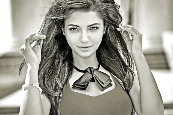 HDR B & W Portrait Photoshop Action