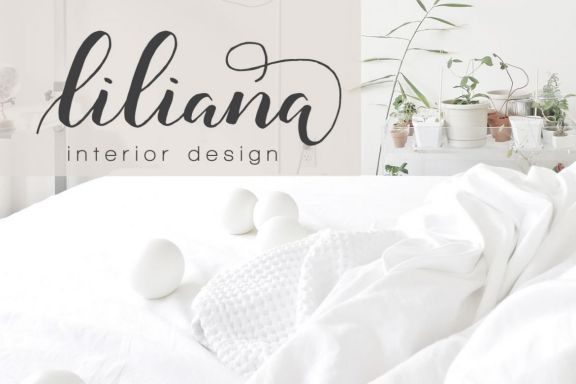 Monatia - Elegant Script