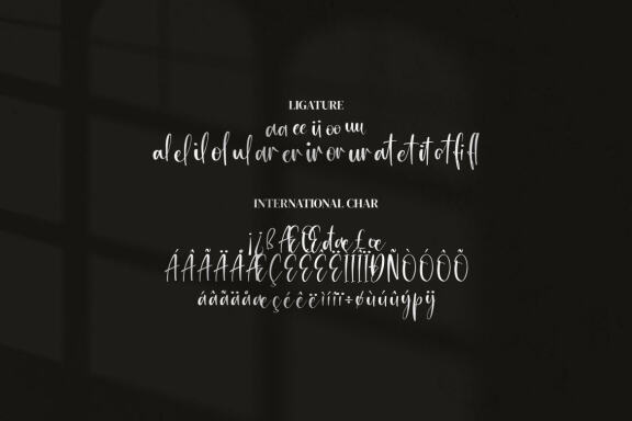 Rossalyta Nataly - Handwritten Font