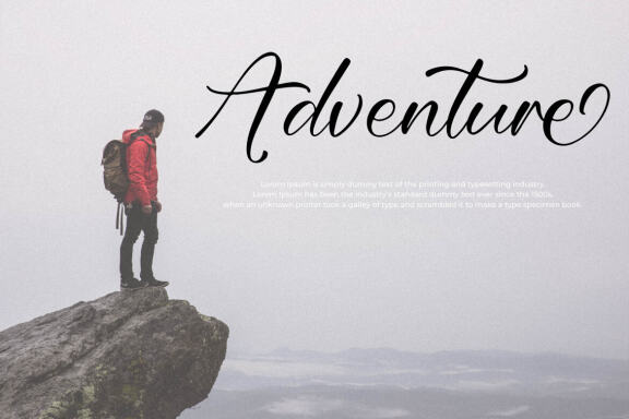 Brittani Renata – Modern Script Font