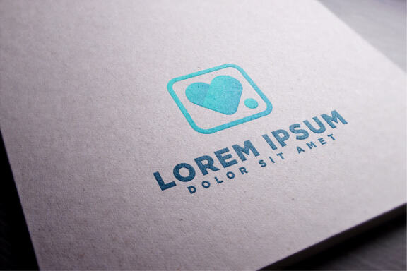 Love camera logo design vector