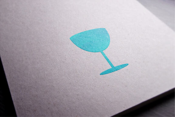 Glass in bar icon design template logo vector