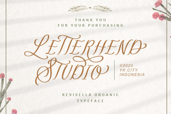  Revisella Typeface