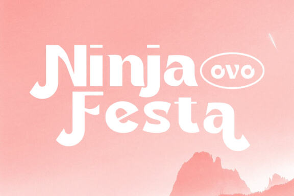 Gania Display Typeface