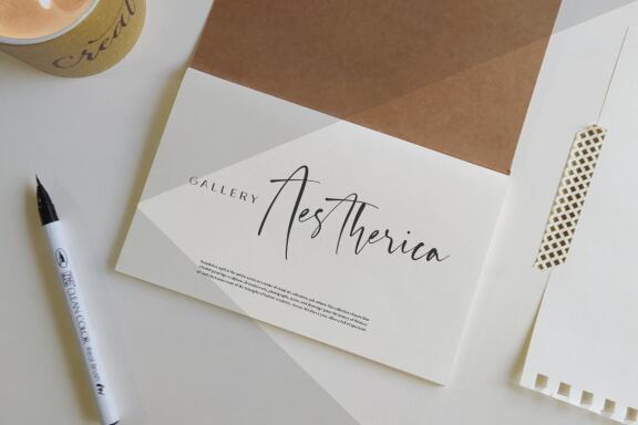Auguste Boutique Modern Calligraphy Font
