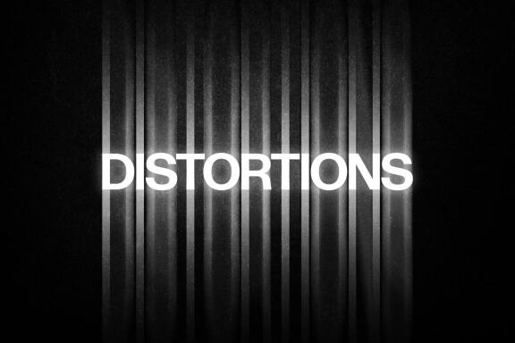Color Distortion Text Effect