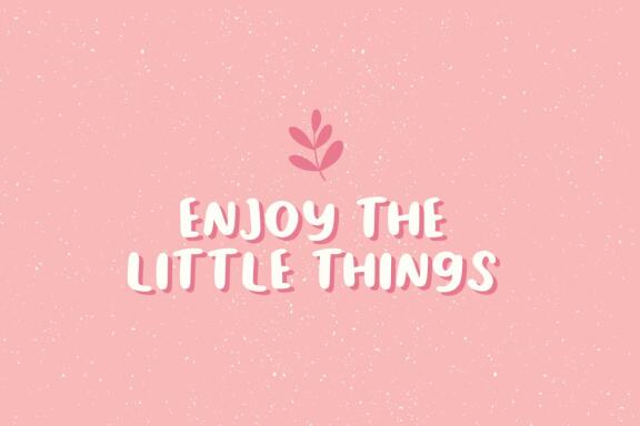 Nice Weather | Handwritten Font