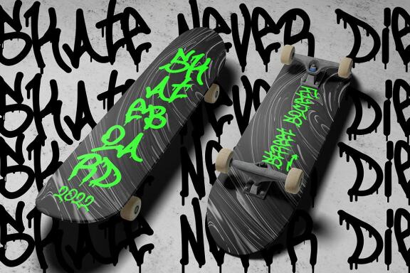 Zombie Coming - Dripping Halloween Font