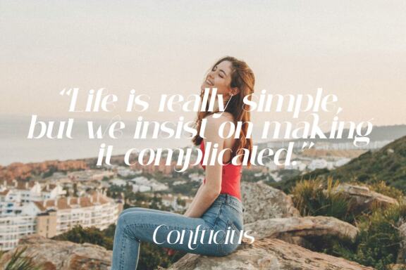Simply Conception Font Family