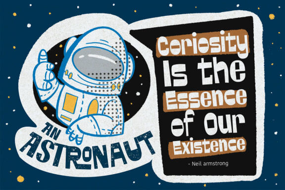 Krenzy Crispy - Crunchy Display Font