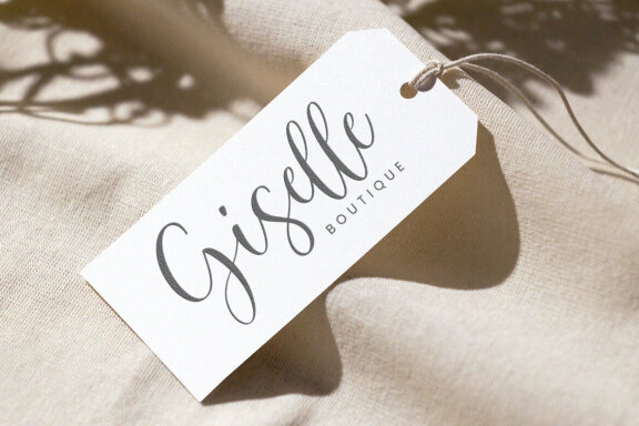 Glowitcher - A Handwritten Script Font