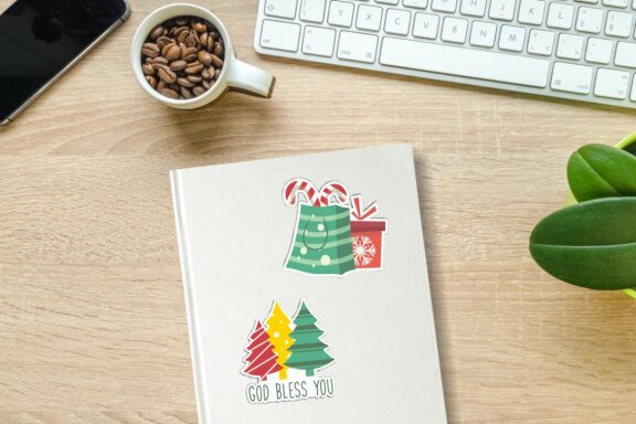 Free Christmas Stickers For Gift And Packaging