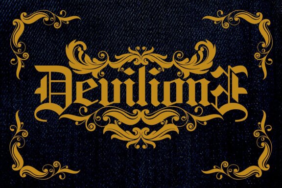 Bayone - Blackletter Font
