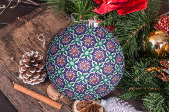 Christmas Decor on Watercolor Patterns