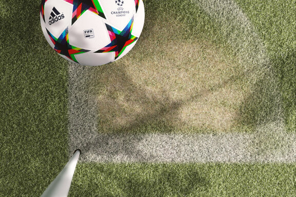 7 Realistic Sport & Grass Photoshop Templates 