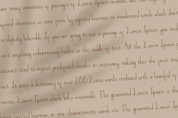 Hayletta Script Fonts