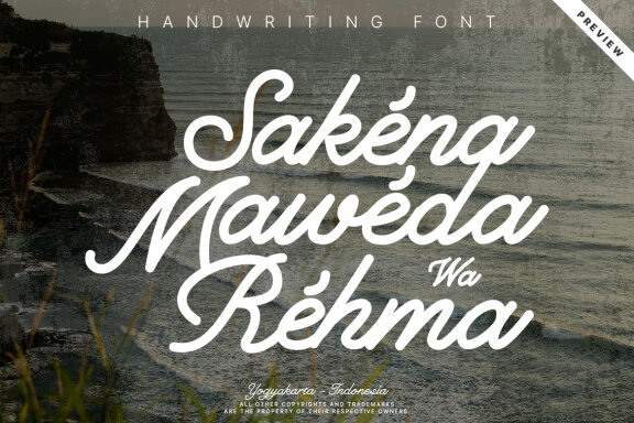 Sakéna Handwriting Font