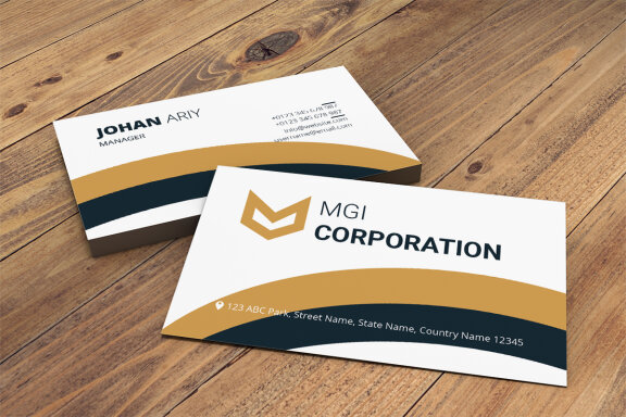 FREE Corporate Business Card Template-04