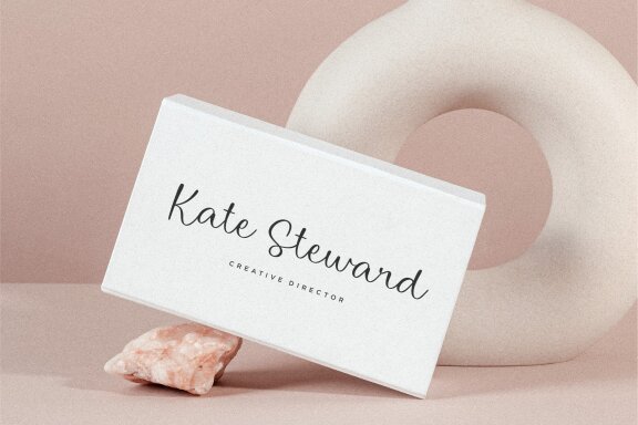 Creativa a Modern Handwritten Font