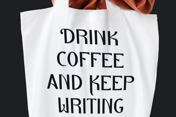 Claist Decorative Display Font