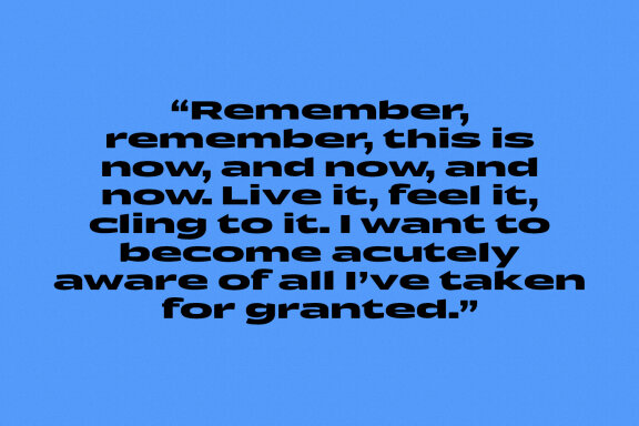 Edgytic Wide Sans Display Font