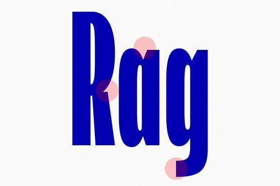 Reprizo Condensed Sans Display Font