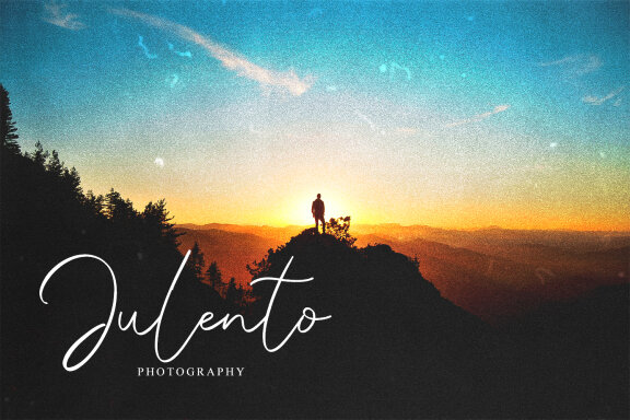 Delyndo Signature FREE Script Font