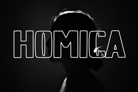 Homica - A Bold Display Font