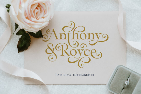 Sparky Dream - Curly Stylish Serif
