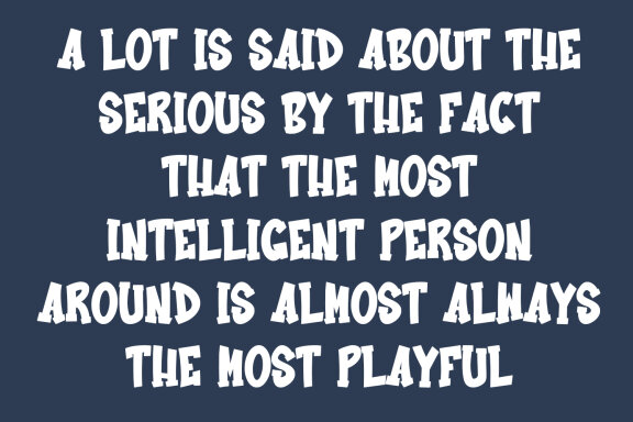 Bullzy Playful Display Font