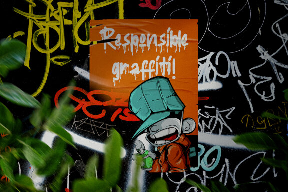 Spray Paint